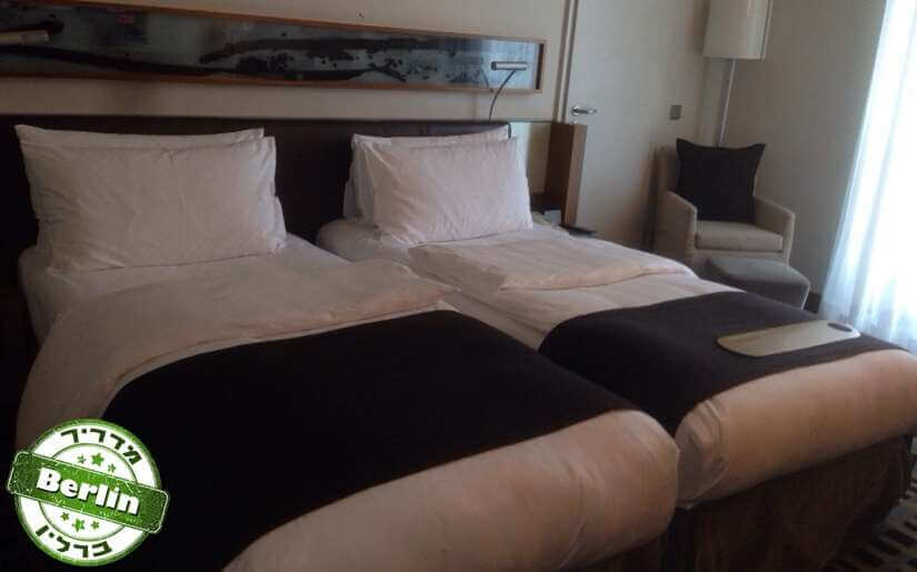 בית מלון כשר בברלין - מלון קראון פלאזה בית מלון כשר בברלין - מלון קראון פלאזה